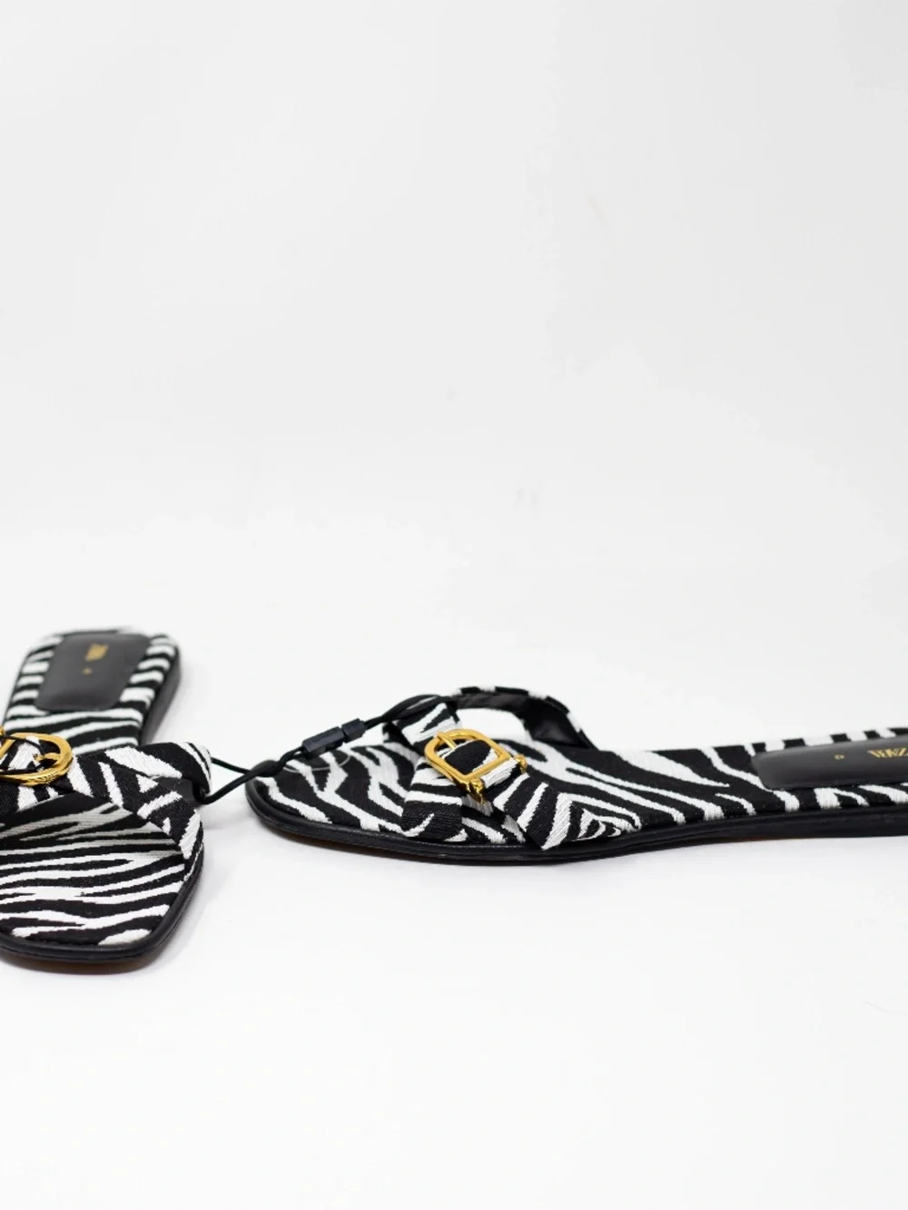 NEW Zara Zebra Animal Print Pattern Crossover Slip On Flat Sandals Shoes 11